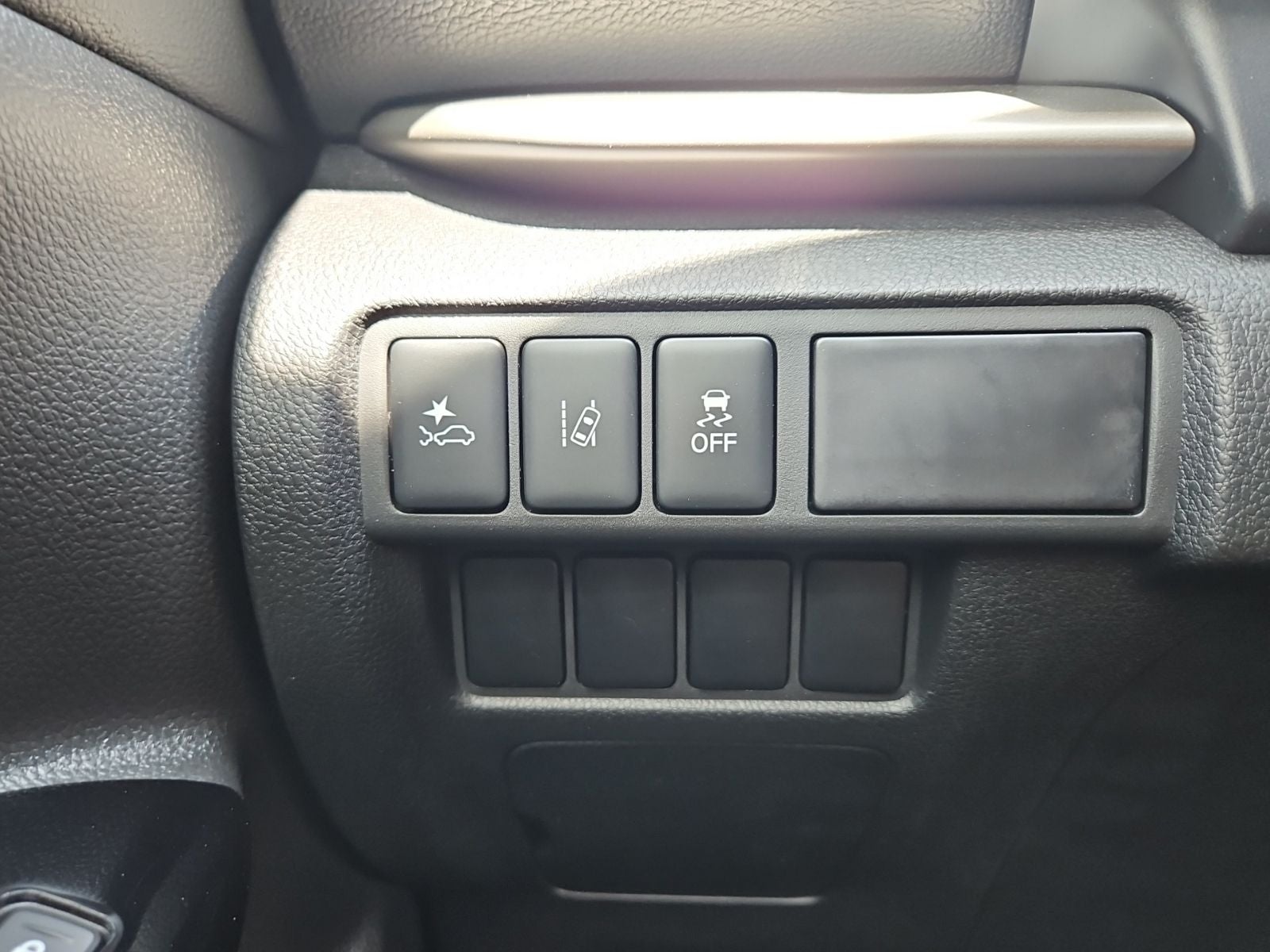 2026 Mitsubishi Eclipse Cross LE