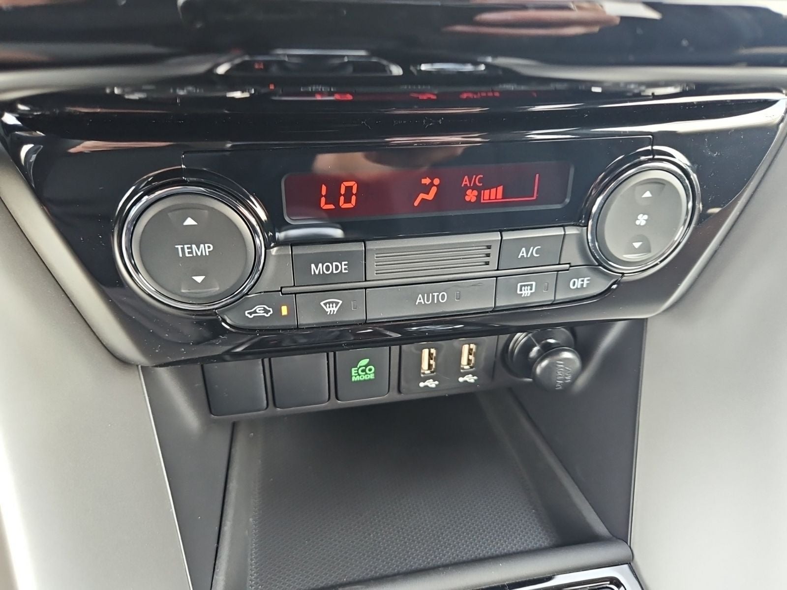 2026 Mitsubishi Eclipse Cross LE