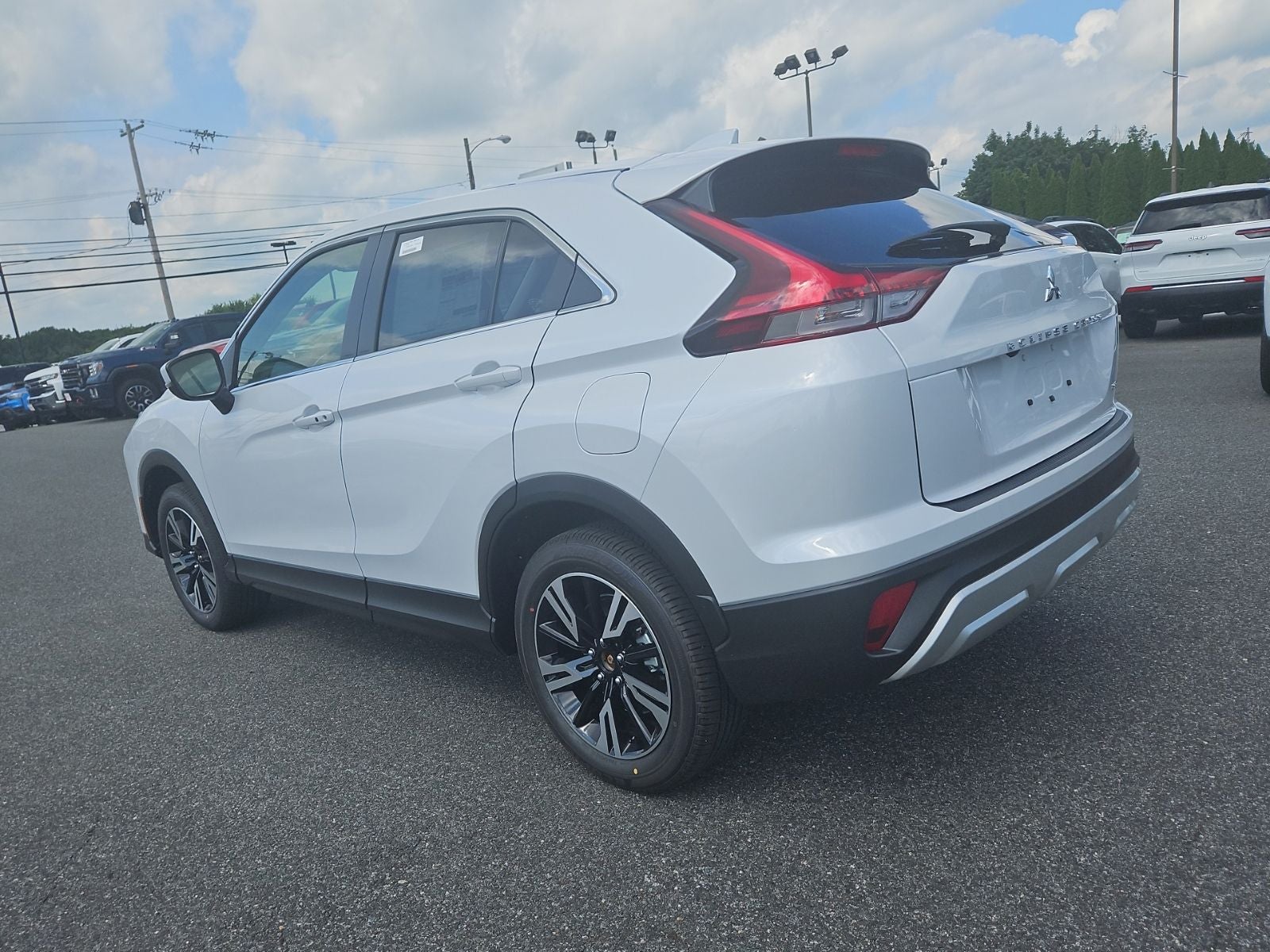 2026 Mitsubishi Eclipse Cross SE