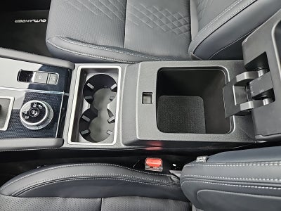 2024 Mitsubishi Outlander SEL Black Edition 2WD