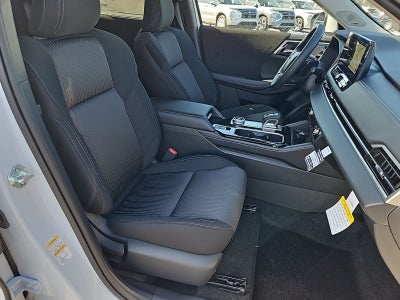 2026 Mitsubishi Outlander ES