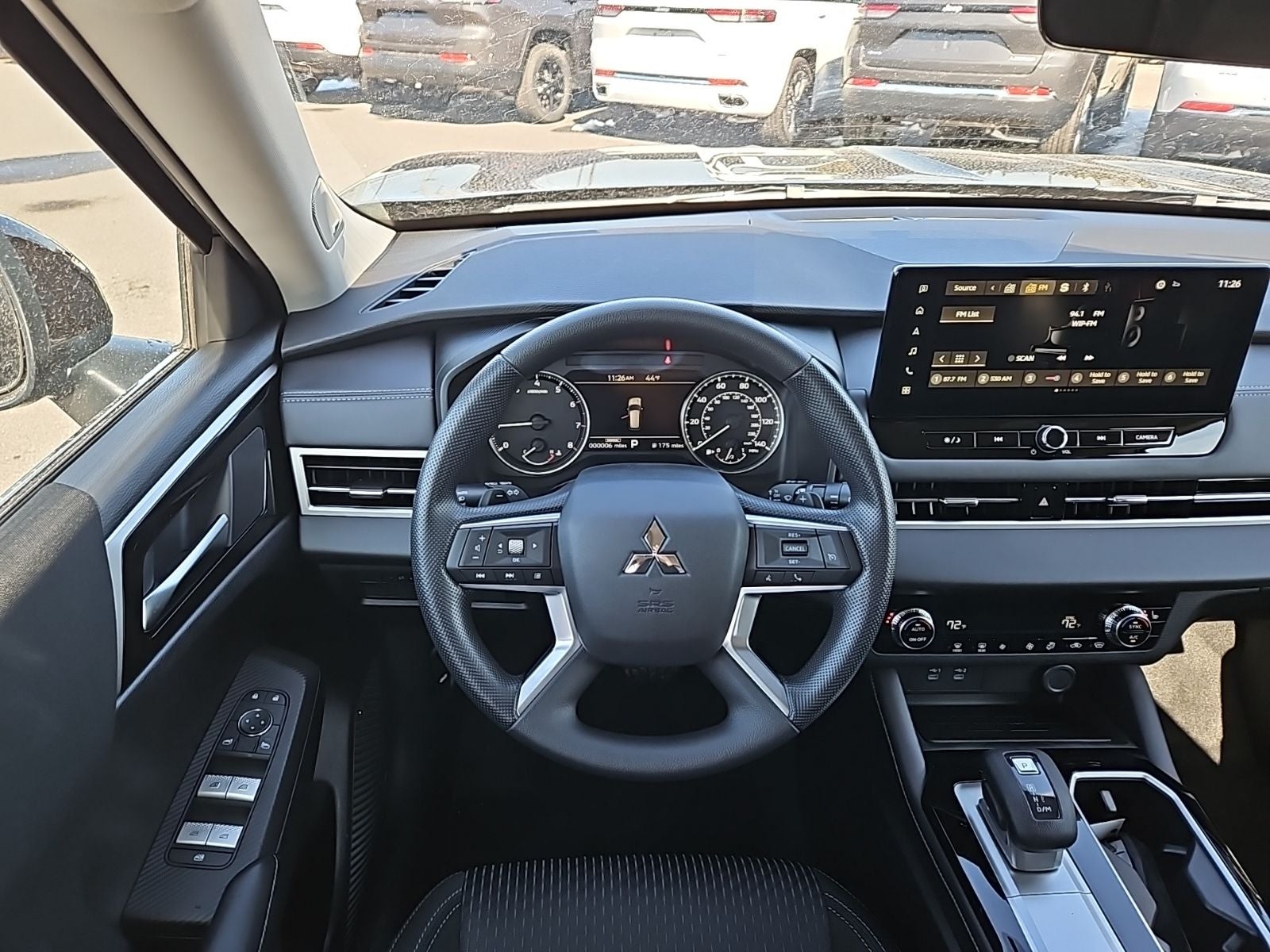 2026 Mitsubishi Outlander ES