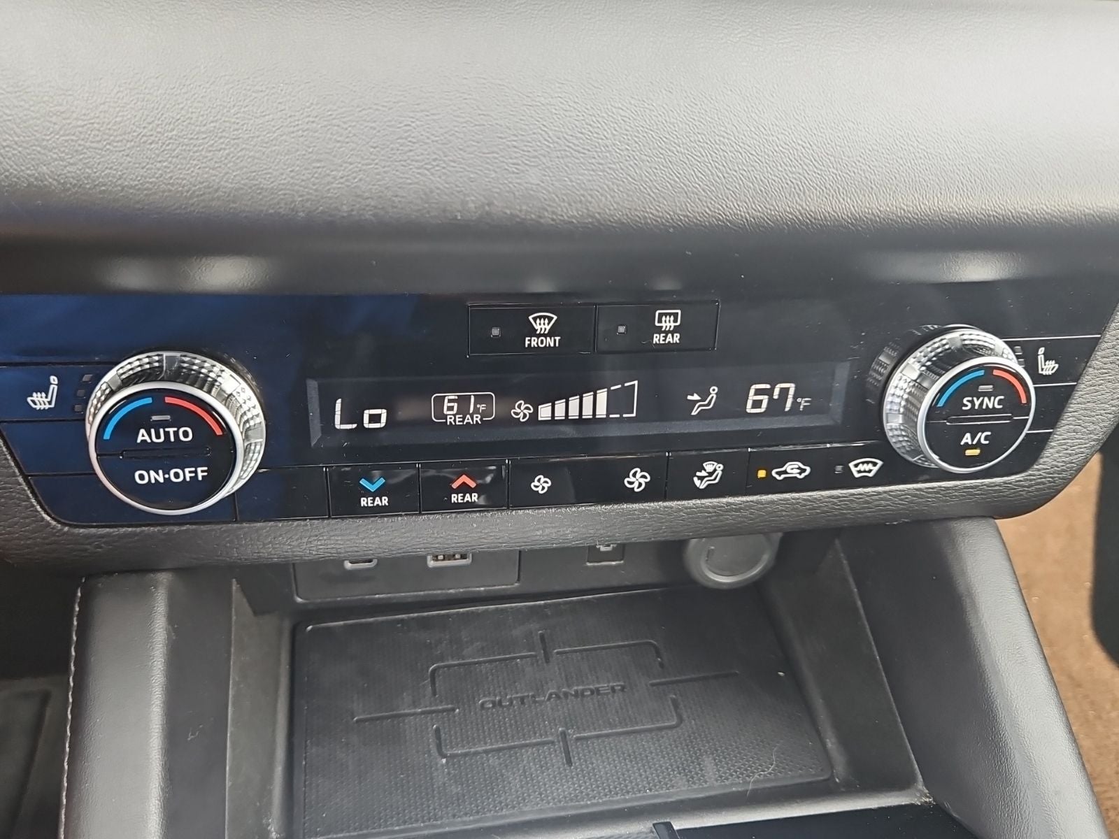 2022 Mitsubishi Outlander SEL Launch Edition S-AWC