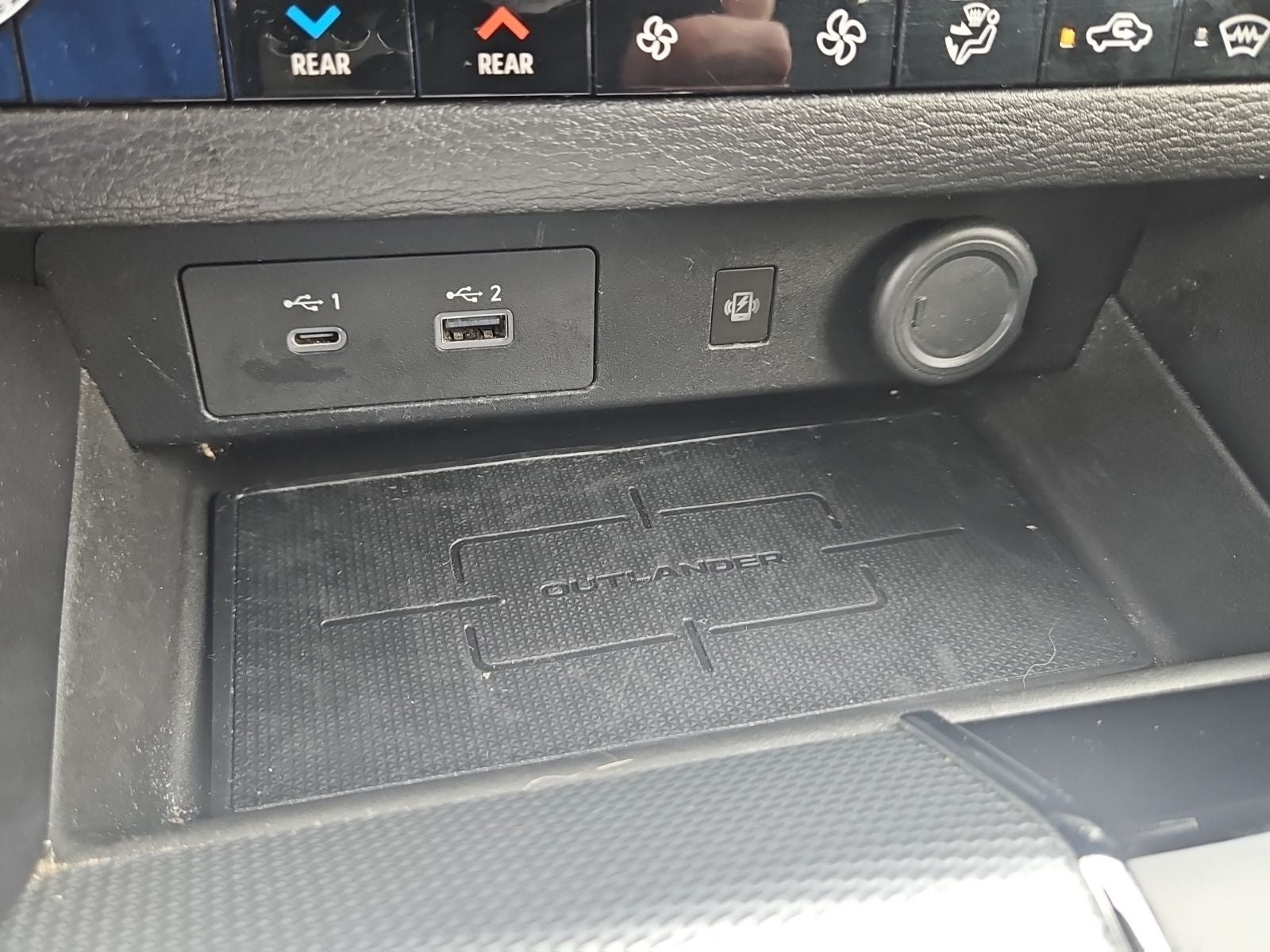 2022 Mitsubishi Outlander SEL Launch Edition S-AWC