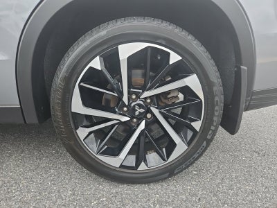 2024 Mitsubishi Outlander SE Black Edition S-AWC