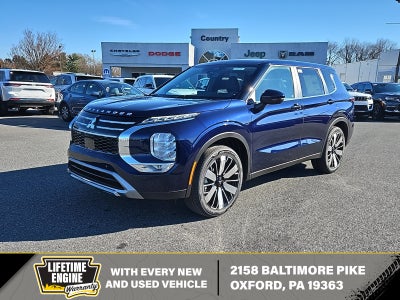 2025 Mitsubishi Outlander SE