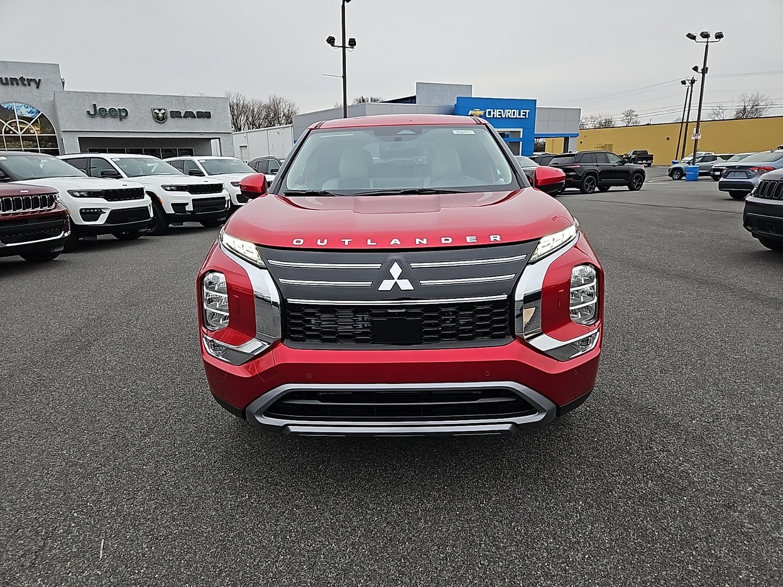 2026 Mitsubishi Outlander SE