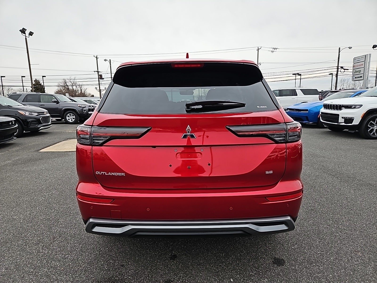 2026 Mitsubishi Outlander SE