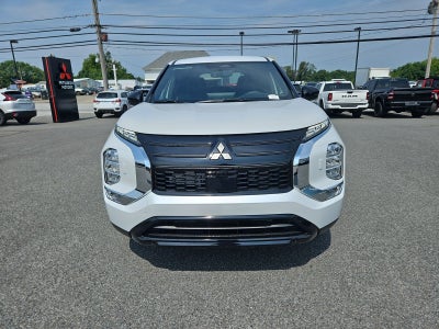 2026 Mitsubishi Outlander LE