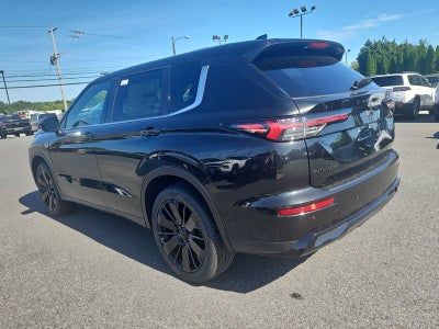2026 Mitsubishi Outlander LE