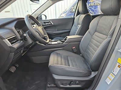 2026 Mitsubishi Outlander Trail Edition