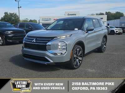 2026 Mitsubishi Outlander SE
