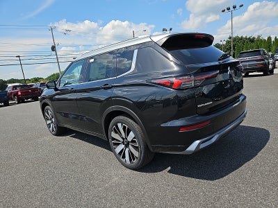 2025 Mitsubishi Outlander Platinum Edition
