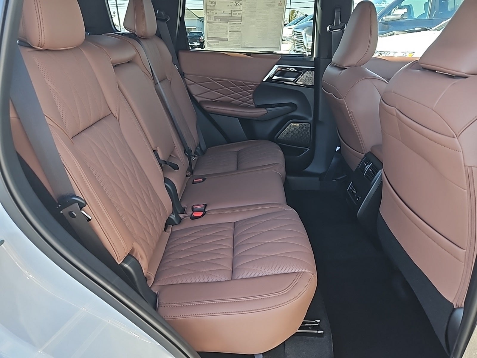 2025 Mitsubishi Outlander SEL