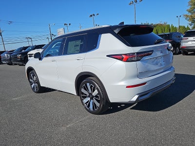 2025 Mitsubishi Outlander SEL