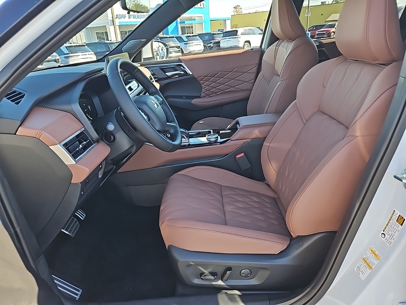 2025 Mitsubishi Outlander SEL