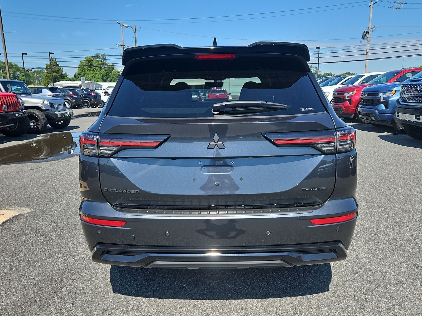 2026 Mitsubishi Outlander Black Edition