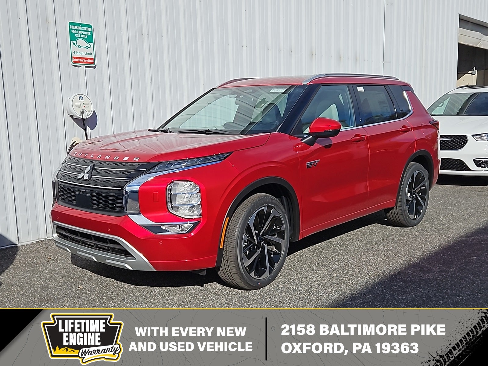 2025 Mitsubishi Outlander Plug-In Hybrid SEL