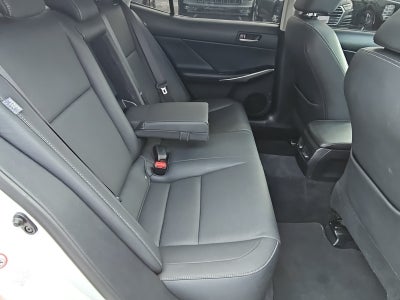 2017 Lexus IS 300 300