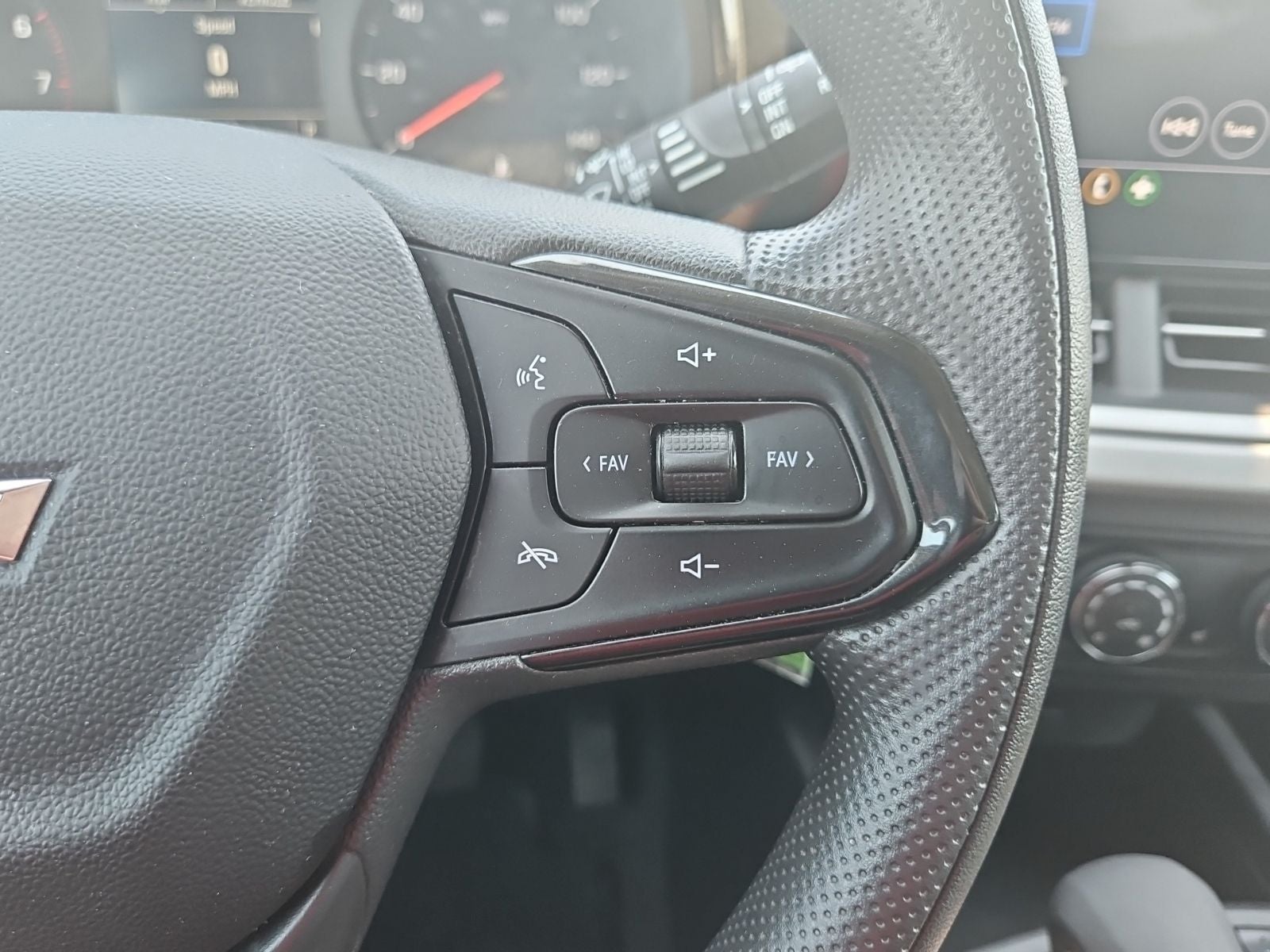 2024 Chevrolet Trax FWD SP