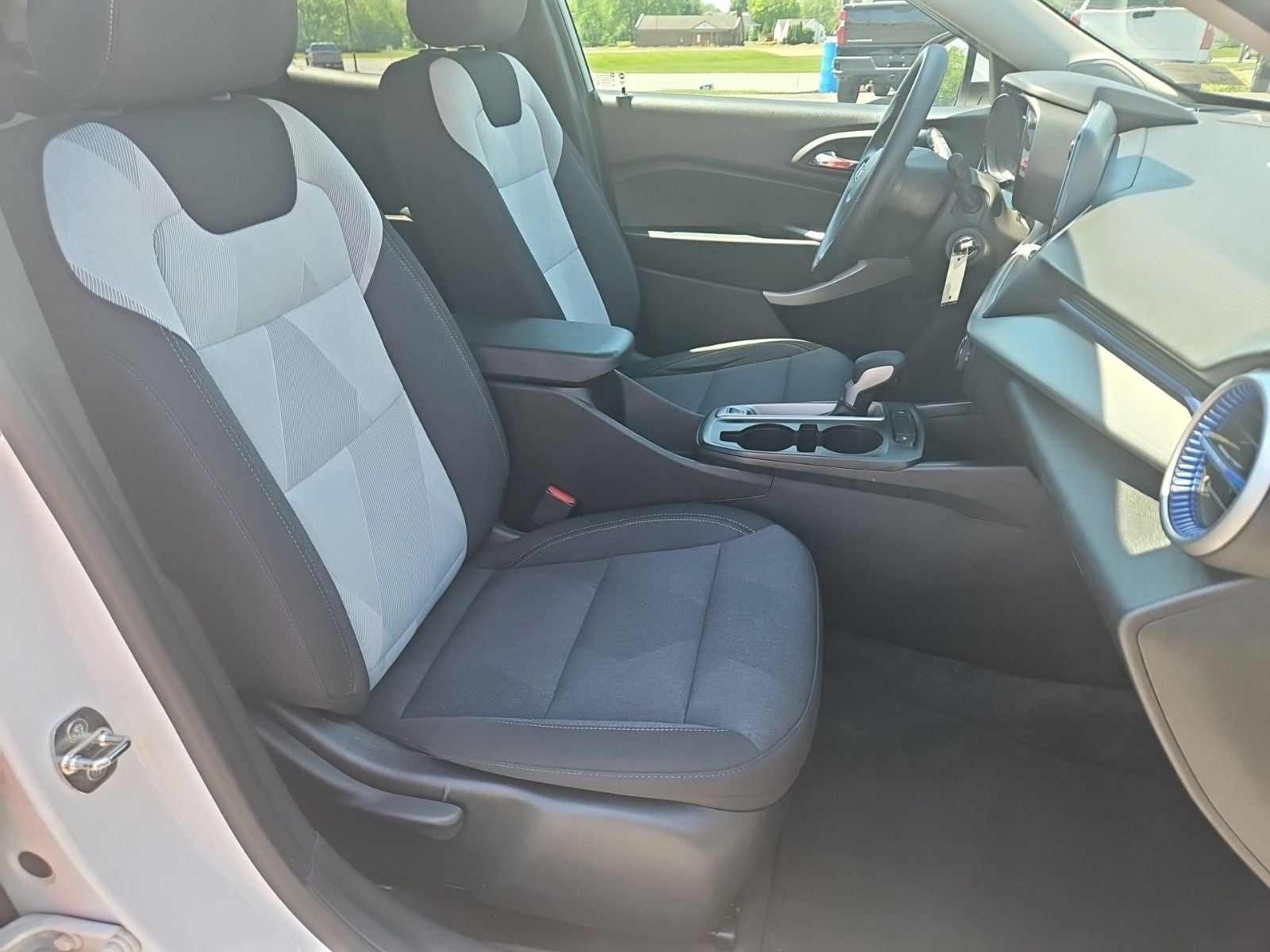 2024 Chevrolet Trax FWD SP