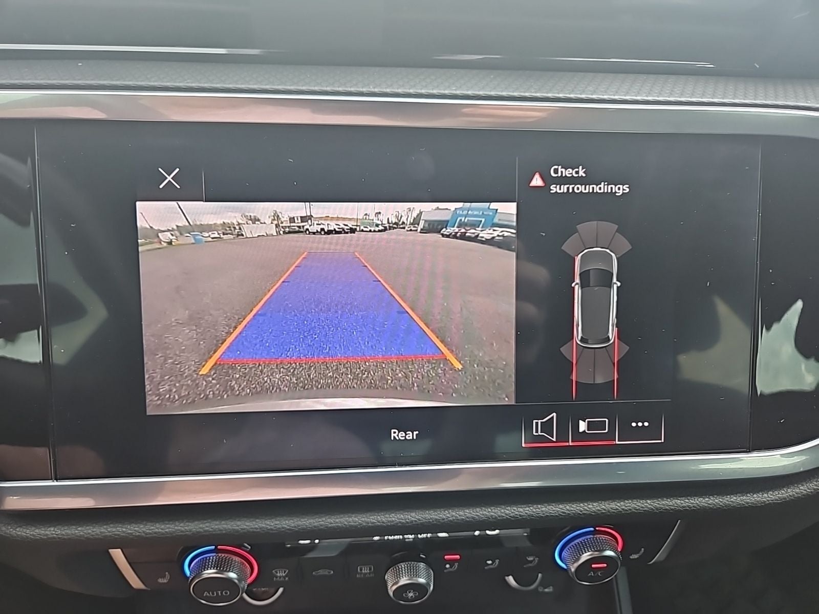 2022 Audi Q3 Premium 40 TFSI quattro Tiptronic