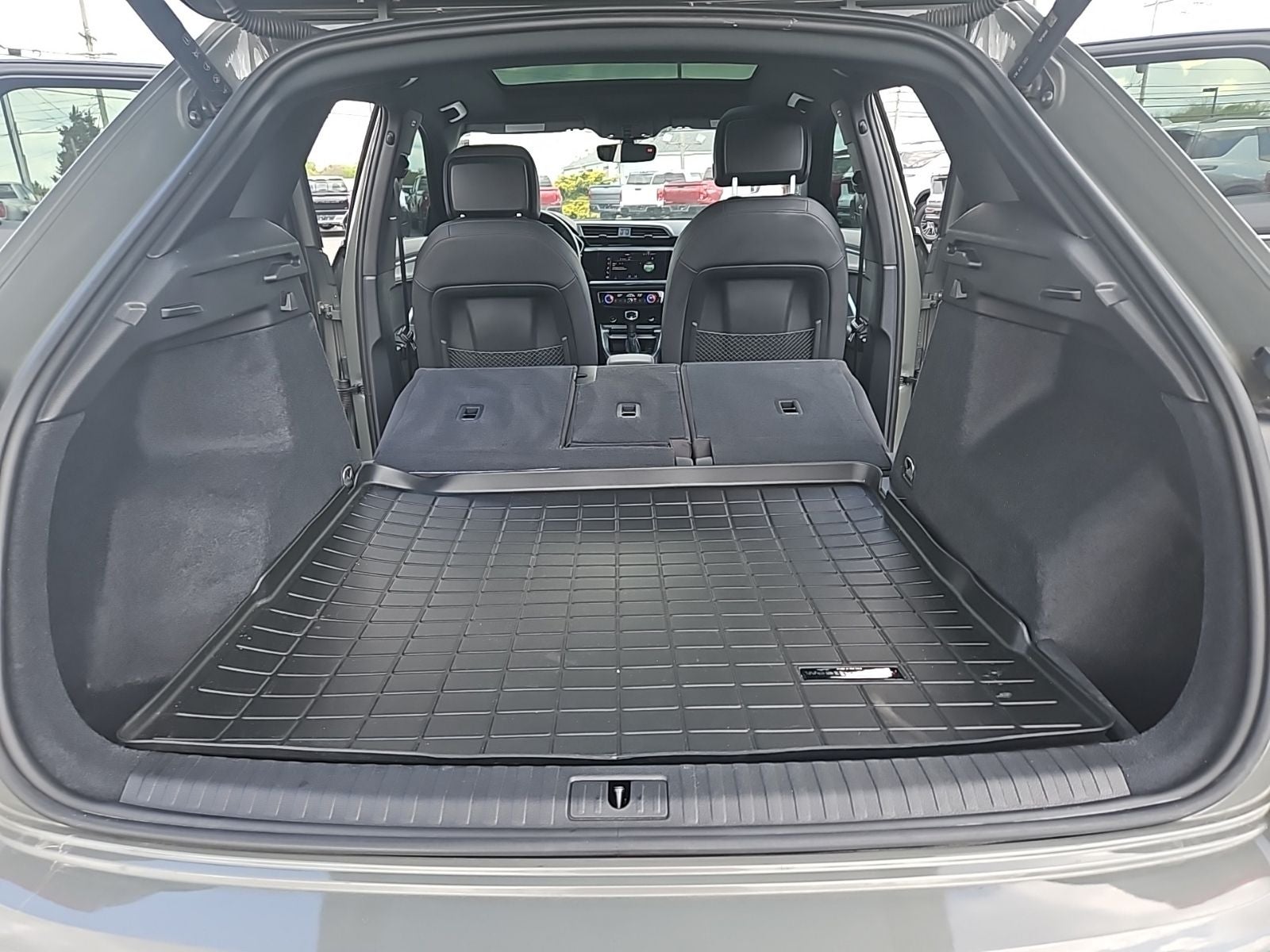 2022 Audi Q3 Premium 40 TFSI quattro Tiptronic