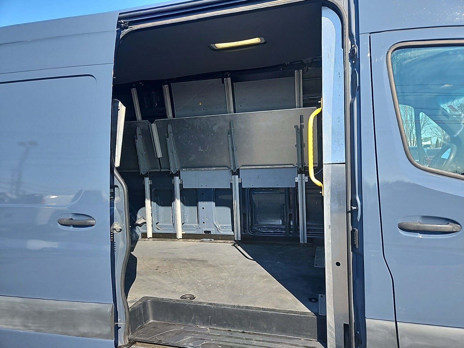 2019 Mercedes-Benz Sprinter 2500 Cargo 170 WB