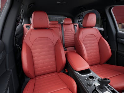 2025 Alfa Romeo Stelvio Sprint AWD