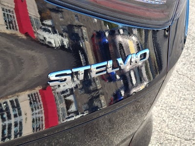 2025 Alfa Romeo Stelvio Sprint AWD