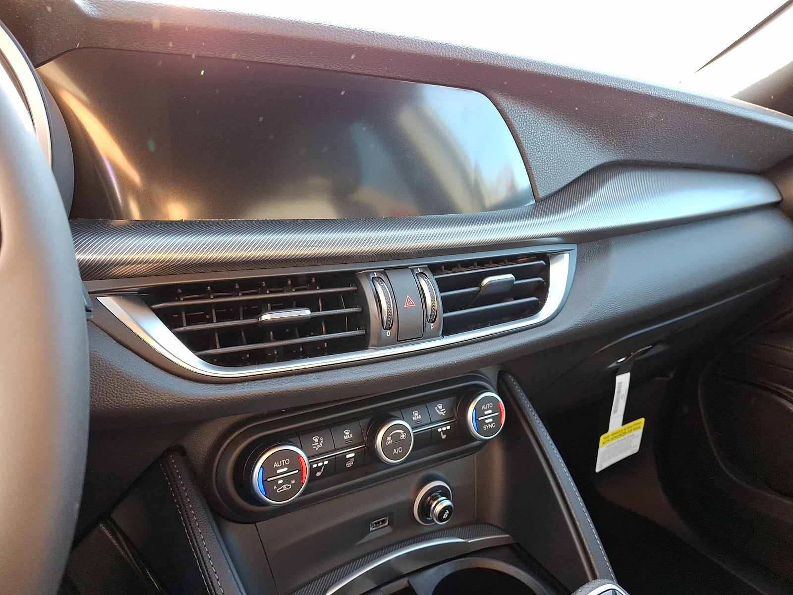 2025 Alfa Romeo Stelvio Sprint AWD