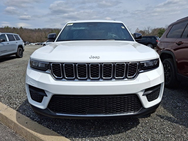 2026 Jeep Grand Cherokee Laredo