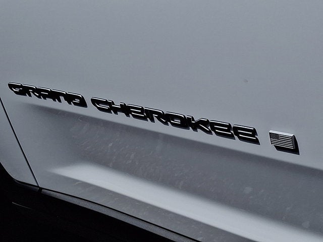 2026 Jeep Grand Cherokee Laredo