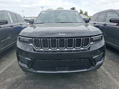 2026 Jeep Grand Cherokee Laredo X