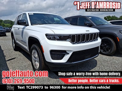 2026 Jeep Grand Cherokee Laredo