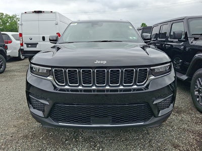 2026 Jeep Grand Cherokee Laredo