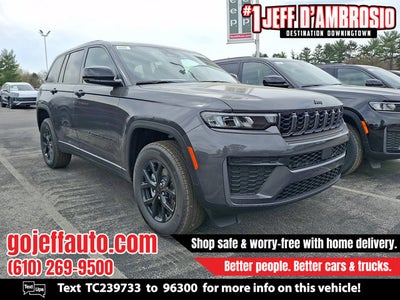 2026 Jeep Grand Cherokee Laredo Altitude