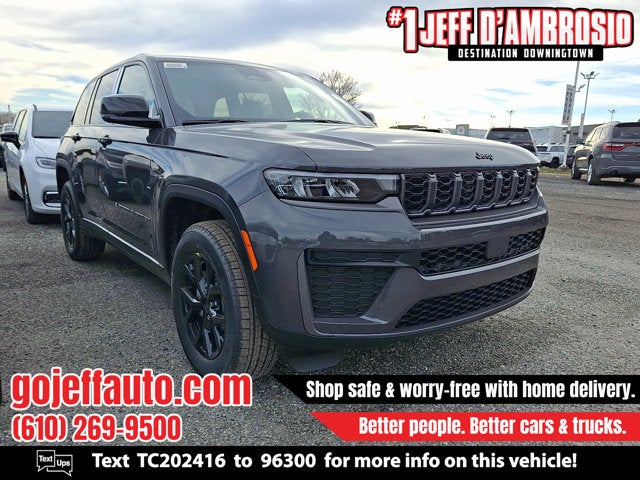 2026 Jeep Grand Cherokee Laredo Altitude