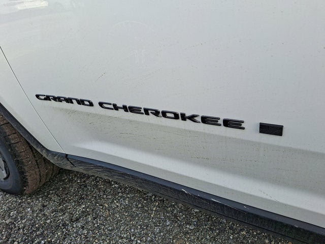 2026 Jeep Grand Cherokee Laredo Altitude