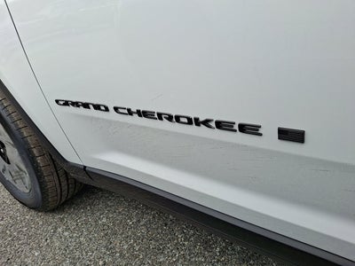 2026 Jeep Grand Cherokee Laredo Altitude