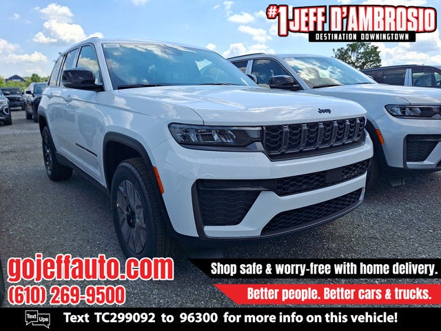 2026 Jeep Grand Cherokee Laredo Altitude