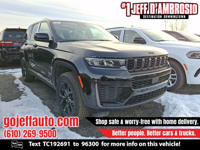 2026 Jeep Grand Cherokee Laredo Altitude