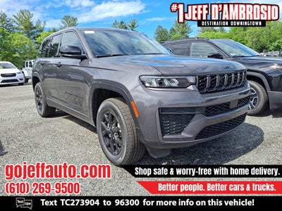2026 Jeep Grand Cherokee Laredo Altitude