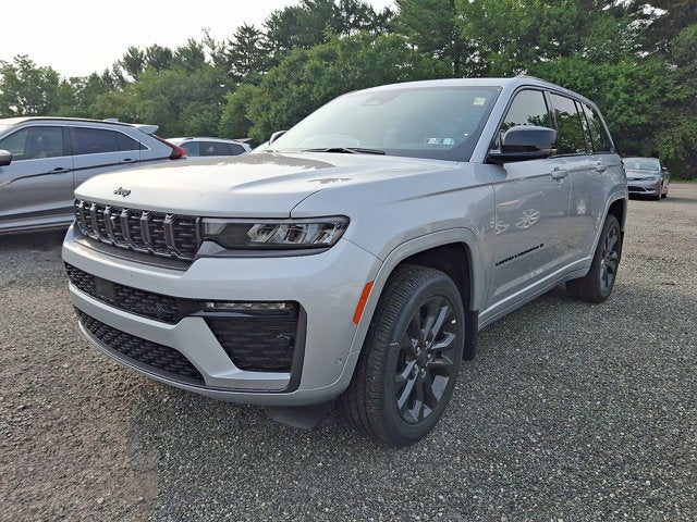 2026 Jeep Grand Cherokee Limited Reserve