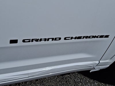 2027 Jeep Grand Cherokee Limited Reserve