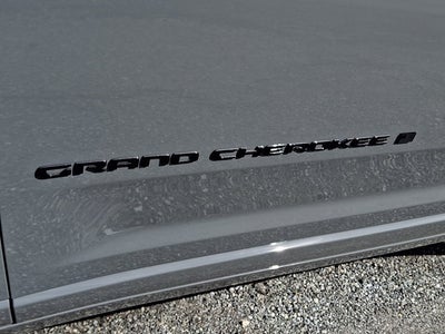 2027 Jeep Grand Cherokee Limited Reserve