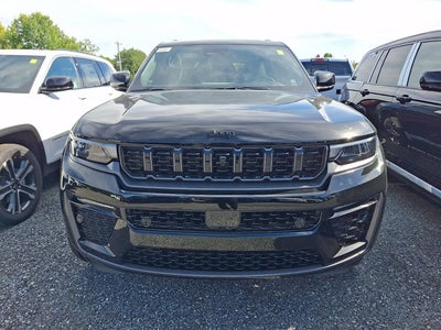 2027 Jeep Grand Cherokee Limited Reserve