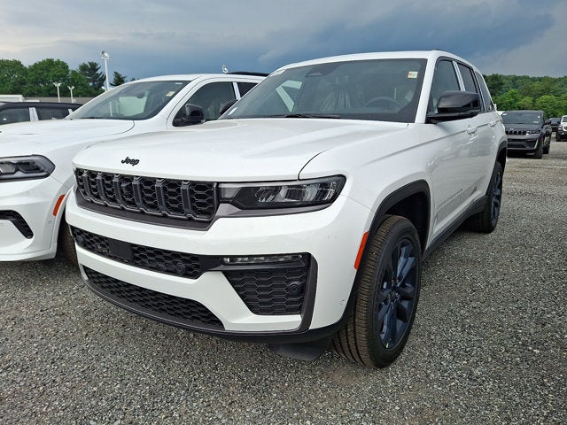 2026 Jeep Grand Cherokee 85th Anniversary Edition
