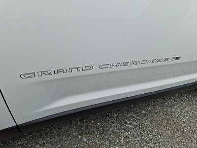 2026 Jeep Grand Cherokee 85th Anniversary Edition