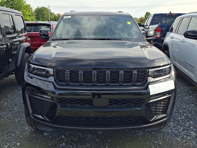 2027 Jeep Grand Cherokee Limited Reserve